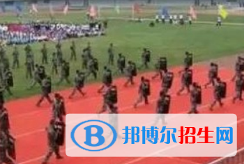 張家界僑輝中學(xué)、雨露學(xué)校2022年分?jǐn)?shù)線是多少？（2023參考）