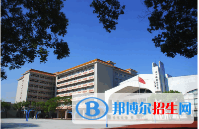 中山市龍山中學(xué)、楊仙逸中學(xué)2022錄取分?jǐn)?shù)線（2023參考）