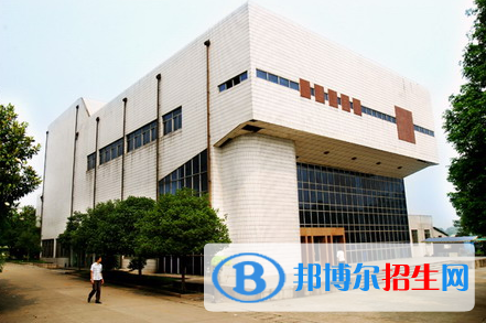 湖南單招油氣儲運技術(shù)（人工智能）專業(yè)2023年有哪些學(xué)校