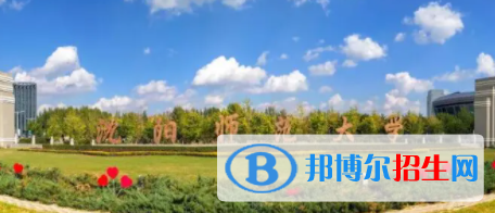中國大學(xué)服裝設(shè)計(jì)與工藝教育專業(yè)排名（2022研究型）
