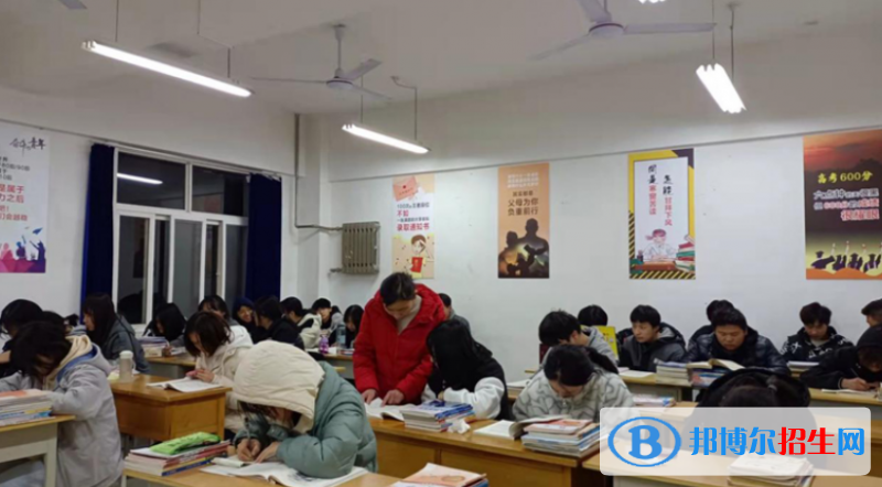 陜西2023年初中畢業(yè)可以讀中專(zhuān)學(xué)校嗎