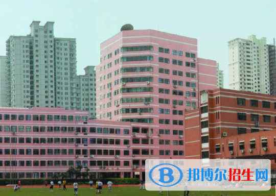 上海盧灣高級(jí)中學(xué)國(guó)際部2023年招生政策2