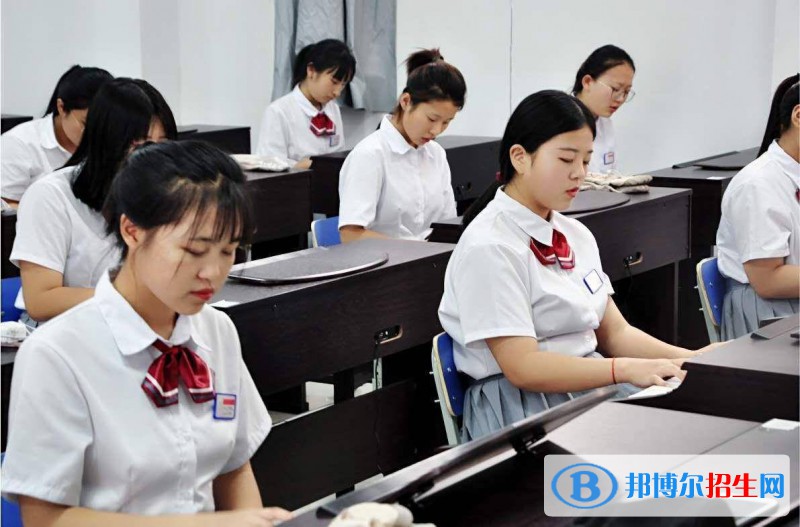 云南2023年中專(zhuān)是什么文憑