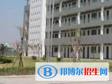 安慶九一六學(xué)校2022年分數(shù)線是多少?(2023參考)