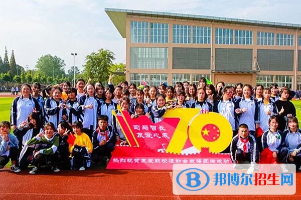 四川2023年初中生可以上什么計(jì)算機(jī)學(xué)校