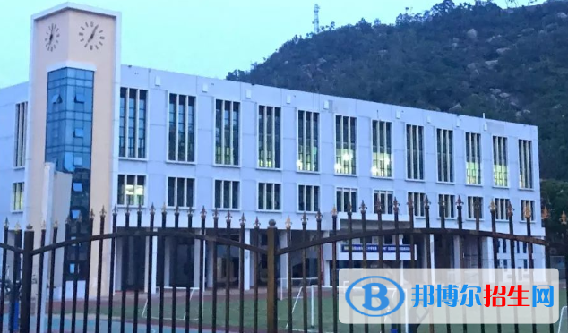 珠海市第二中學(xué)2023年學(xué)費(fèi)、收費(fèi)多少 