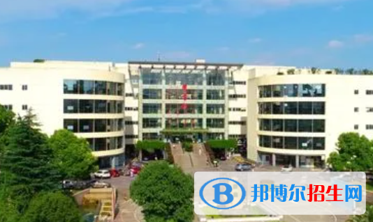 三峽大學(xué)科技學(xué)院是不是雙一流大學(xué)？