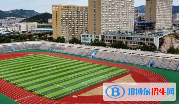 青島恒星科技學(xué)院是不是雙一流大學(xué)？