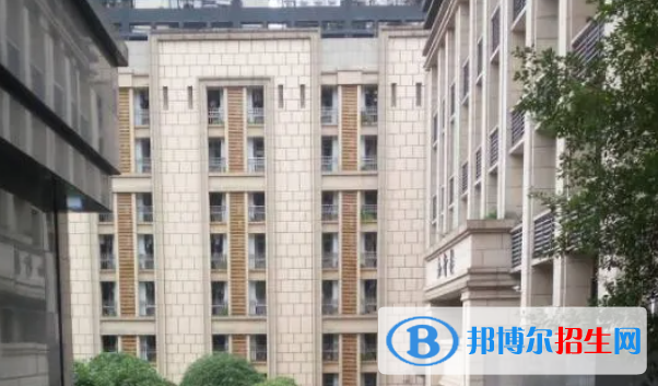 重慶巴蜀中學(xué)2023年招生錄取分數(shù)線 