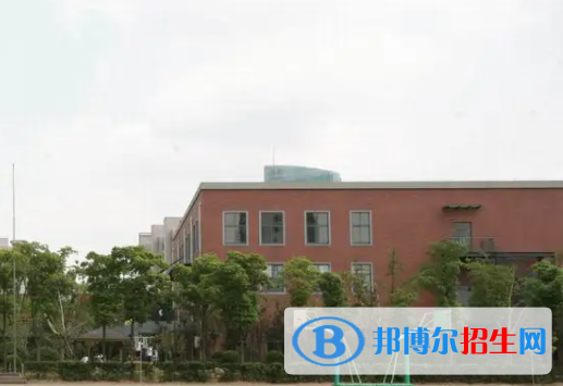 上海進(jìn)華中學(xué)美國圣瑪麗高中2023年課程體系2