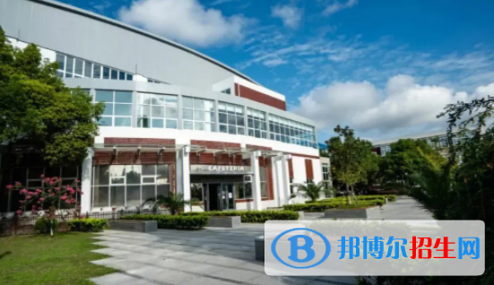 上海民辦中芯學校初中部怎么樣2