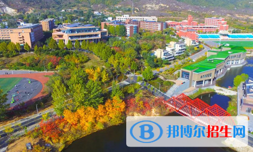 天津傳媒學院是不是雙一流大學？