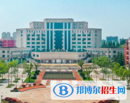 富順職業(yè)技術(shù)學校2023年報名條件、招生要求、招生對象