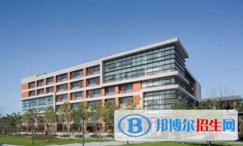 上海德閎學校初中部靠譜嗎