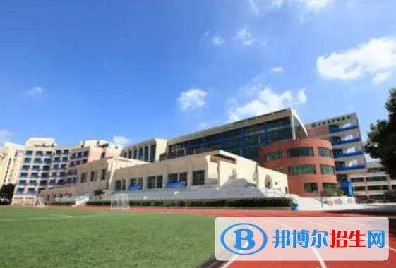上海不列顛英國學校初中部2023年招生政策2