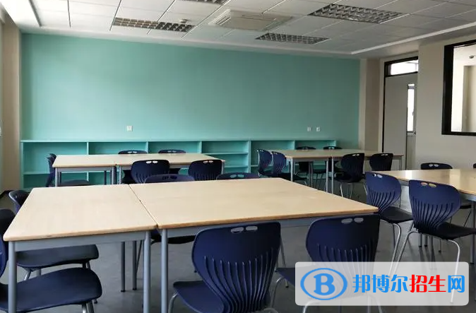 上海不列顛英國(guó)學(xué)校初中部2023年學(xué)費(fèi)標(biāo)準(zhǔn)
