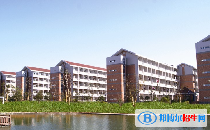 安師大附屬廬江三中2022錄取分數(shù)線（2023參考）