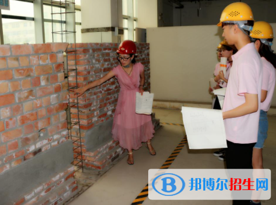 南通市通州區(qū)建筑職工中等專業(yè)學校2023年報名條件、招生要求、招生對象