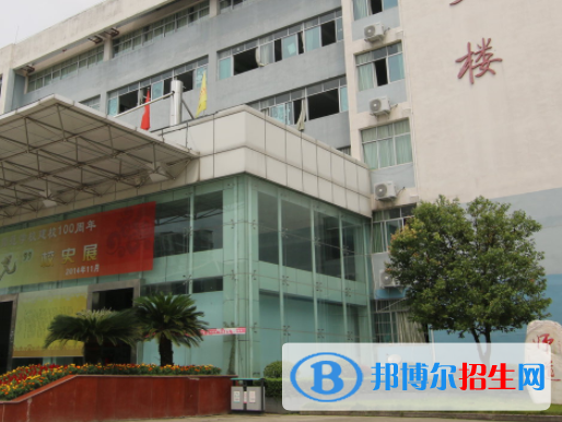 遂寧市建筑工程職業(yè)技術(shù)學(xué)校2023年學(xué)費(fèi)、收費(fèi)多少