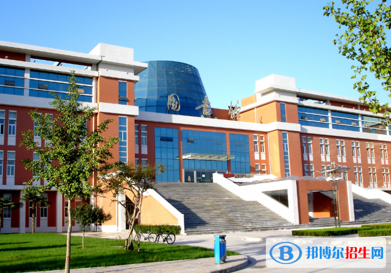 貴陽信息科技學(xué)院是幾本？是985和211嗎？