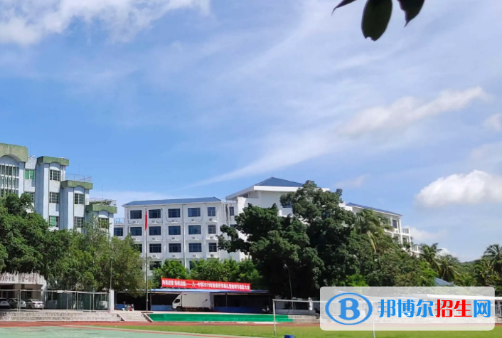 2023三亞市榆林八一中學(xué)招生計(jì)劃 招生人數(shù)是多少(附要求、條件、對(duì)象)