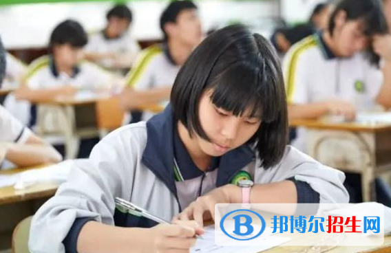 高考滿分作文：天道酬誠(chéng)信（5篇）