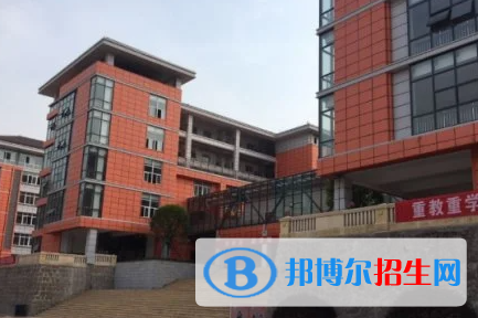 2023達(dá)州技師學(xué)院多少錢(qián)(學(xué)費(fèi)明細(xì))