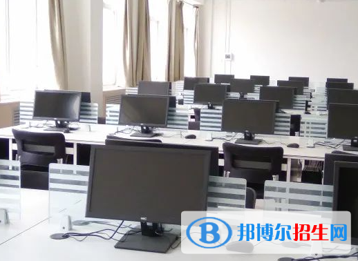 2023西安軟件工程培訓(xùn)學(xué)院多少錢 西安軟件工程培訓(xùn)學(xué)院各專業(yè)學(xué)費(fèi)收費(fèi)標(biāo)準(zhǔn)