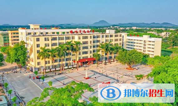 2023儋州市民族中學(xué)招生簡(jiǎn)章