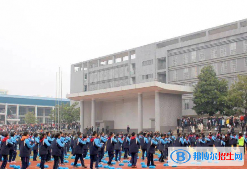桂陽縣展輝高中、子龍學(xué)校、東塔學(xué)校高中部2022錄取分?jǐn)?shù)線（2023參考）