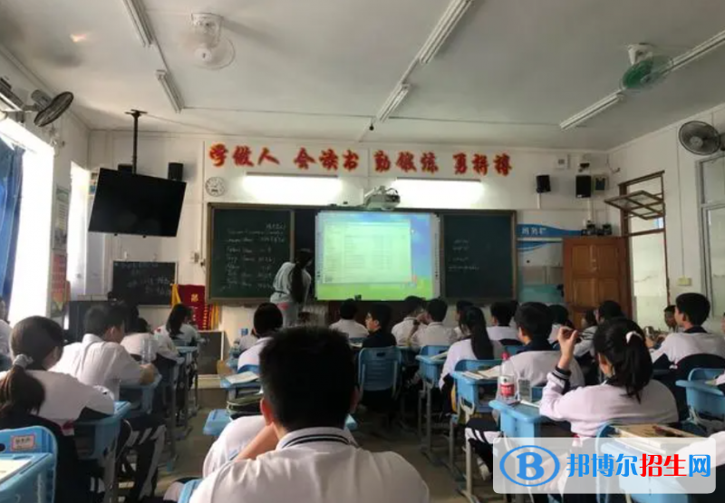 2023華中師大海南附屬中學招生計劃 招生人數(shù)是多少(附要求、條件、對象)