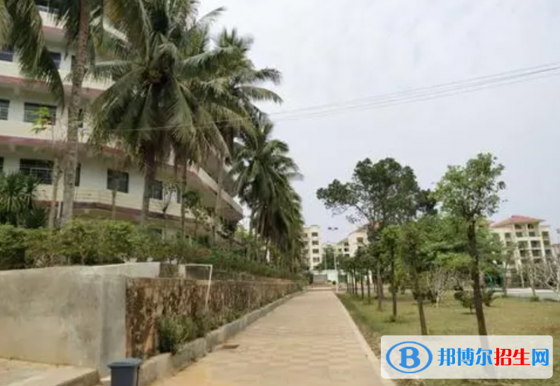 2023儋州川綿中學(xué)多少錢(學(xué)費明細(xì))