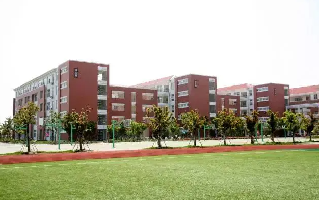 蘇州市相城區(qū)陸慕高級(jí)中學(xué)地址在哪里，哪個(gè)地區(qū)，哪個(gè)城市