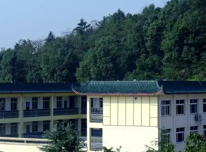 2023長沙公辦衛(wèi)生學(xué)校有哪些 長沙公辦衛(wèi)生學(xué)校名單一覽表