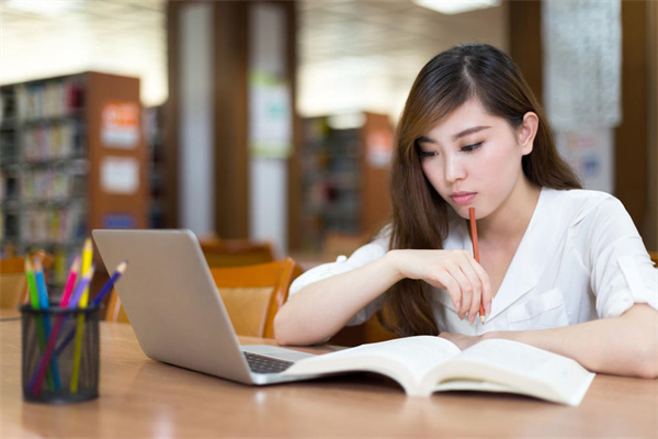 2023重慶光華女子職業(yè)中等專業(yè)學校開設的專業(yè)一覽表