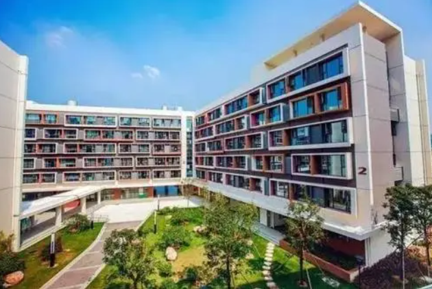 2023年北京師范大學(xué)附屬煙臺國際學(xué)?？孔V嗎
