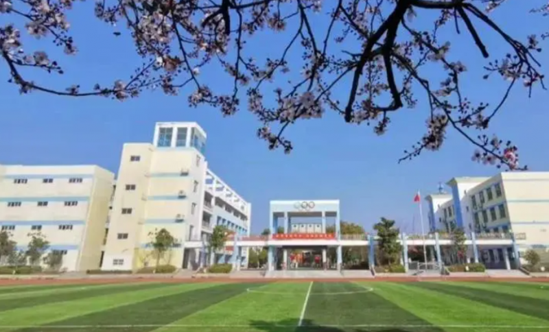 六合區(qū)程橋高級(jí)中學(xué)地址，乘車路線