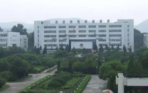 2024江蘇新能源汽車(chē)學(xué)校有哪些 江蘇新能源汽車(chē)學(xué)校名單一覽表