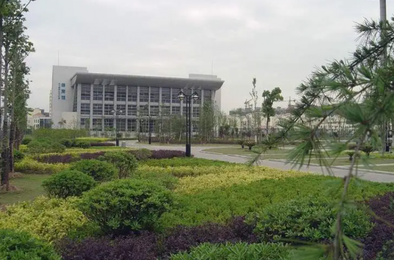 南京市江寧高級中學(xué)地址，乘車路線