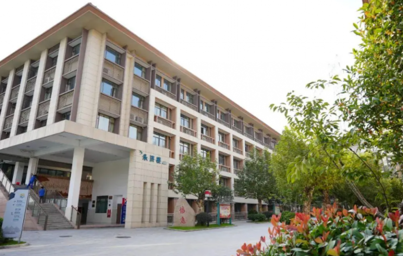 南京市燕子磯中學怎么樣、好不好(2023參考)