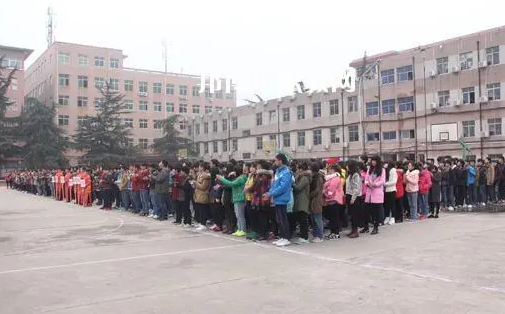 南陽市電子中等專業(yè)學(xué)校