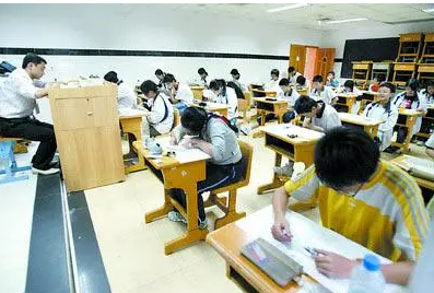 2023年邵通中考成績(jī)?cè)谀睦锊樵?中考成績(jī)查詢?nèi)肟诰W(wǎng)站