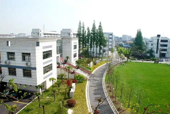 2023江蘇省沙溪高級中學(xué)多少錢(學(xué)費(fèi)明細(xì))