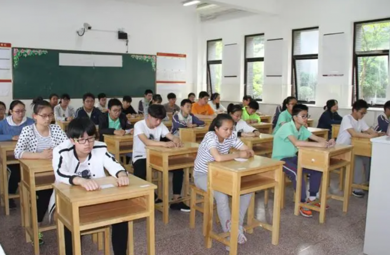2023年來賓中考成績(jī)?cè)谀睦锊樵?中考成績(jī)查詢?nèi)肟诰W(wǎng)站