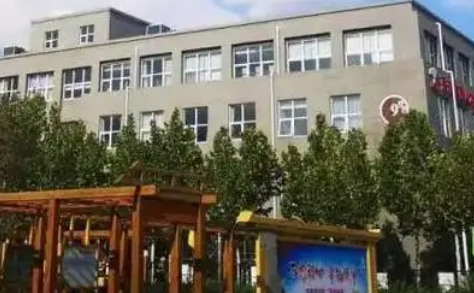2023北京市經(jīng)貿(mào)高級技術學校多少錢 北京市經(jīng)貿(mào)高級技術學校各專業(yè)學費收費標準