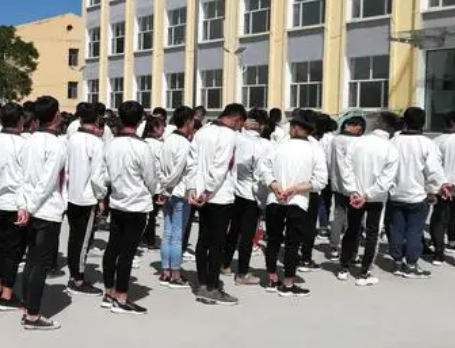 沁縣中等職業(yè)學(xué)校地址，乘車路線