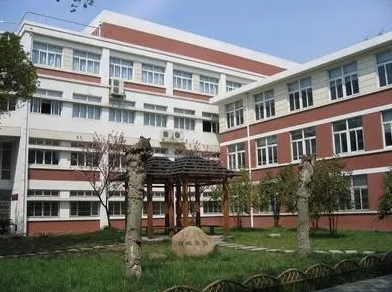 江蘇省蘇州市第五中學(xué)歷年招生分?jǐn)?shù)線一覽表(2023參考)