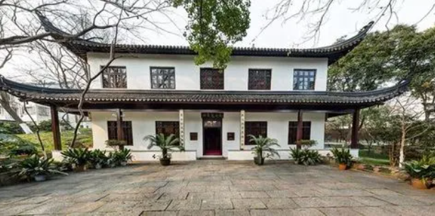 江蘇省蘇州第十中學(xué)地址，乘車路線
