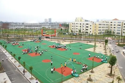 淳輝高級中學怎么樣、好不好