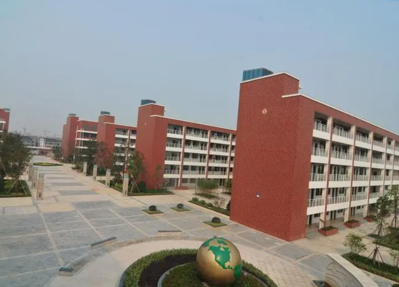 江蘇省太湖高級中學(xué)地址，乘車路線